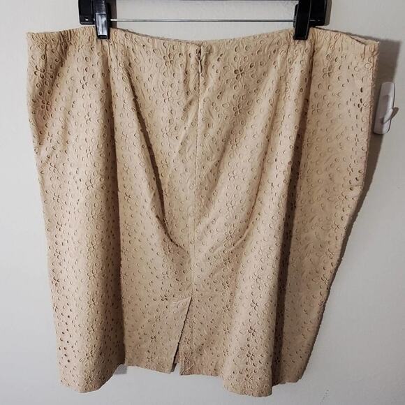 Talbots Taupe floral eyelet pencil skirt plus size 20W - Picture 3 of 7